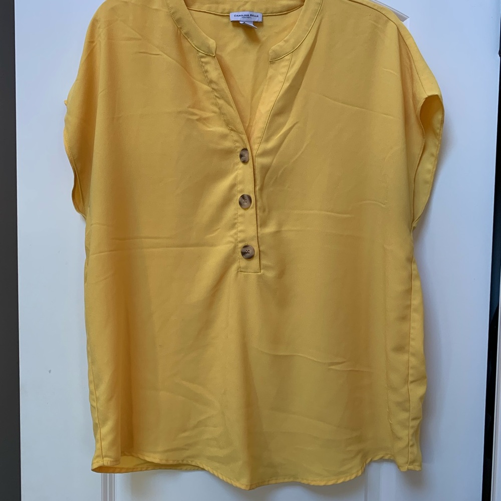 Used yellow women’s top